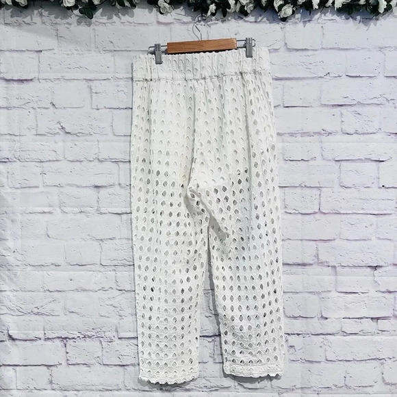 Free People Geo Eyelet Cotton Cover Up Pants Elastic Waist Size XS Vacation - Picture 4 of 11